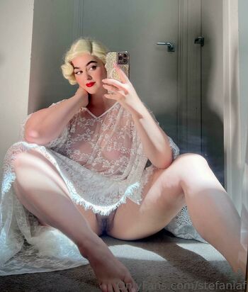 Stefania Ferrario