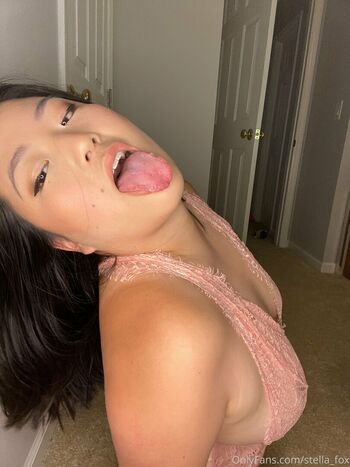 stella_fox
