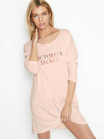 Stella Maxwell