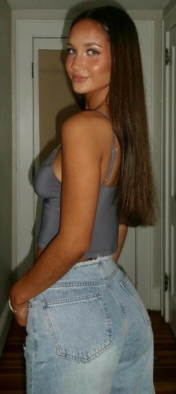 Stephanie Zustovich