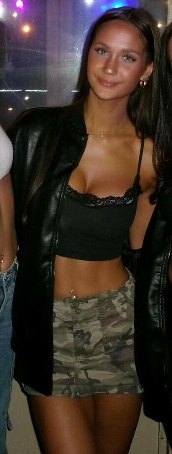 Stephanie Zustovich