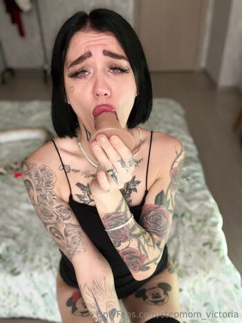 stepmom_victoria