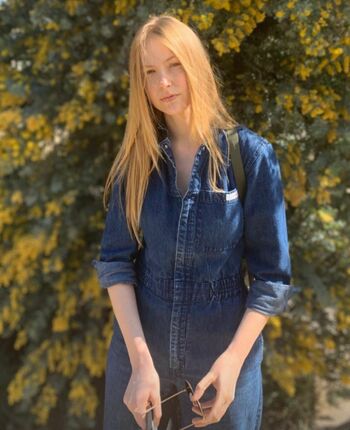 Stevie Wynne Levine