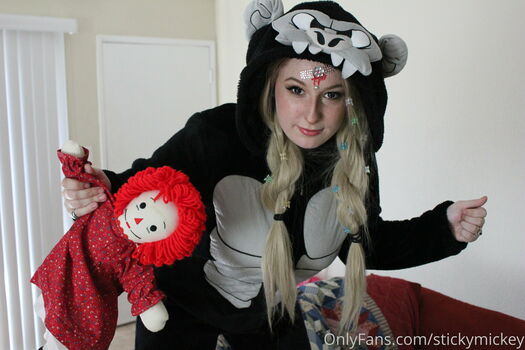 stickymickey