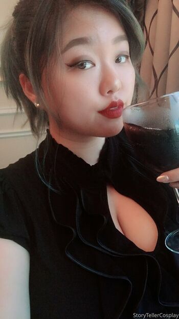 storytellercosplay