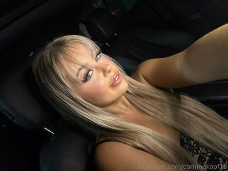 strawberryblonde18