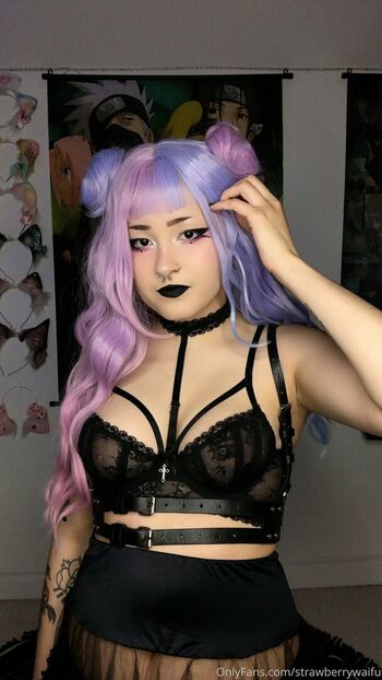 strawberryelf