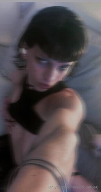 succubot666