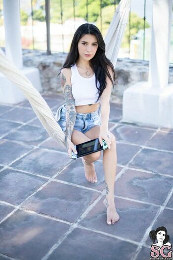 suicidegirls