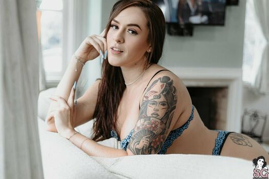suicidegirls