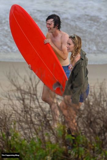 Suki Waterhouse