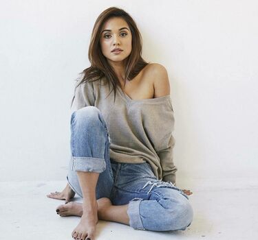 Summer Bishil