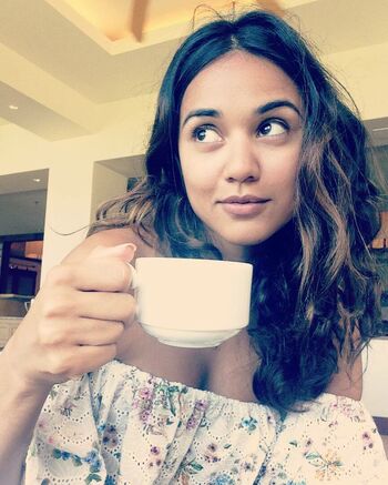 Summer Bishil