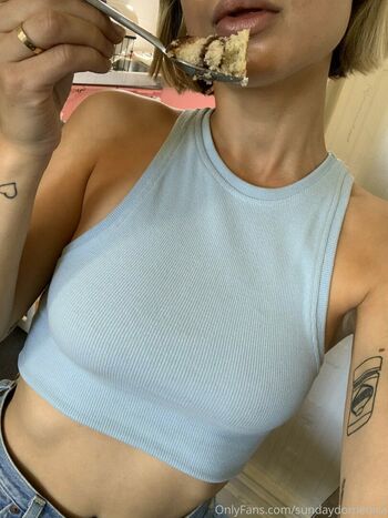sundaydomenica