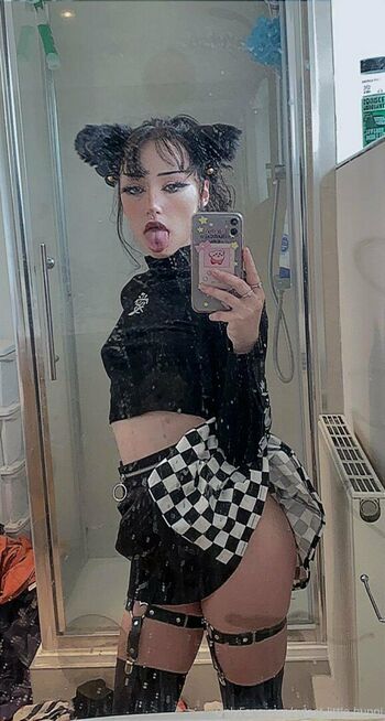 sweet-little-hunni
