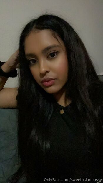 sweetasianpussy