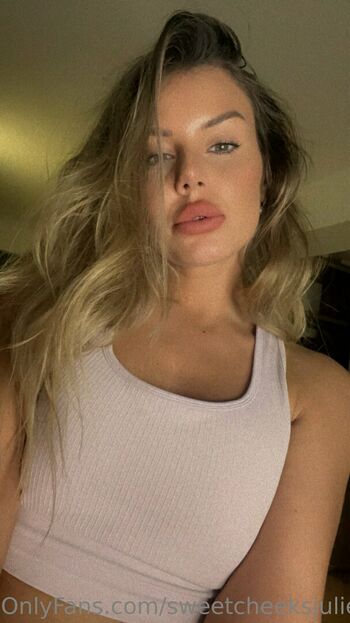 sweetcheeksjuliefree