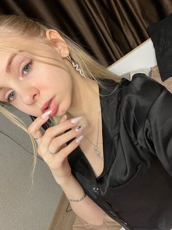 Sweete_Sofia