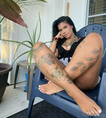 sweetfeetsyfree