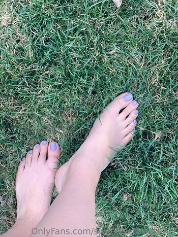 sweetfeettreats727