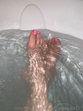 sweetfeettreats727