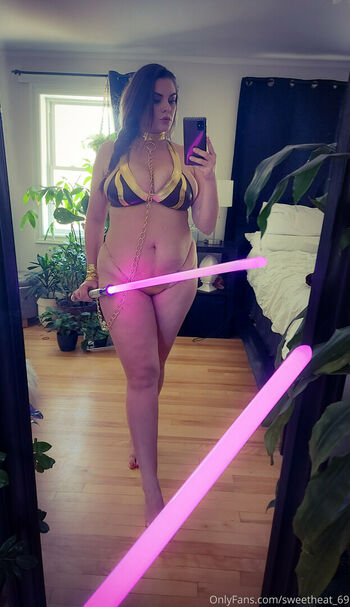 sweetheat_69