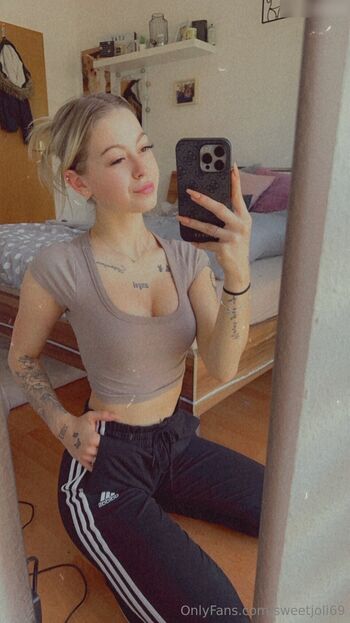 Sweetjoli69