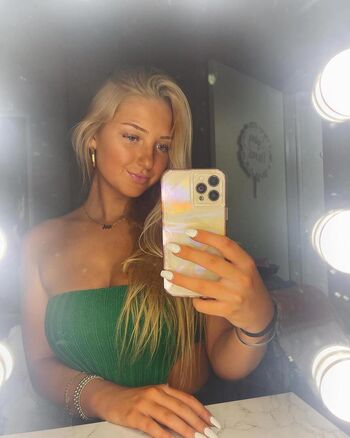 Sydney Thomas