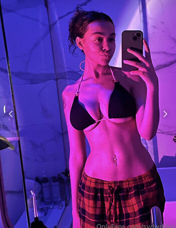 sydswrldxo