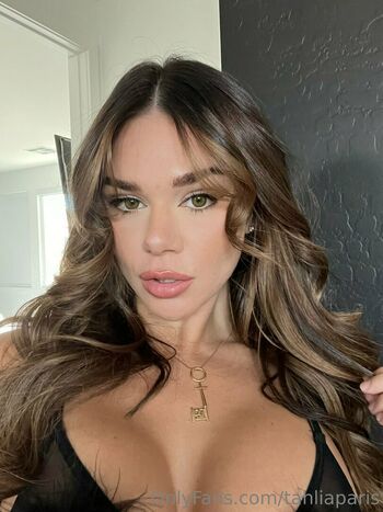 Tahlia Paris