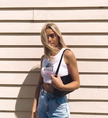 Taila Ella