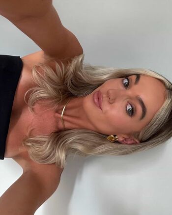 Taila Ella