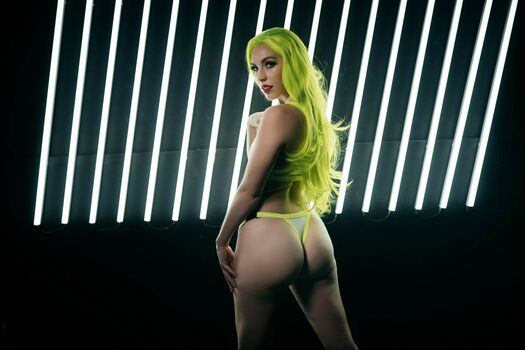 Tali Xoxo