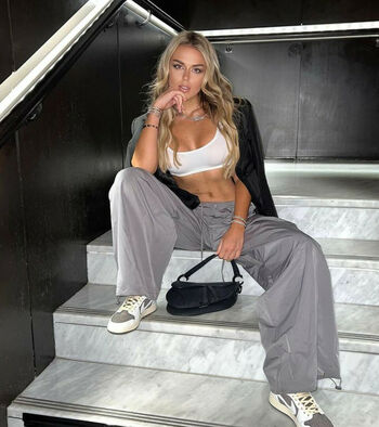 Tallia Storm