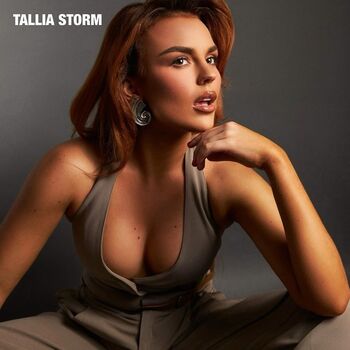 Tallia Storm