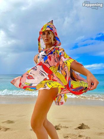 Tallia Storm