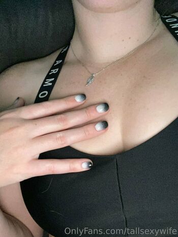tallsexywife
