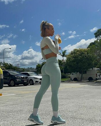Tammy Hembrow