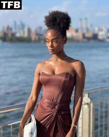 Tanaye White