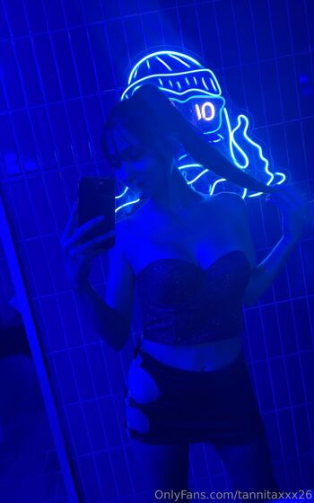 tannitaxxx26