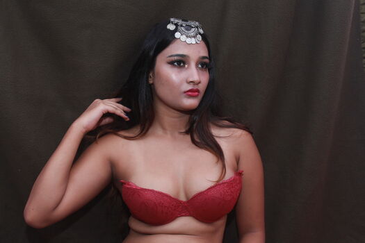 Tanyasinha Lovers