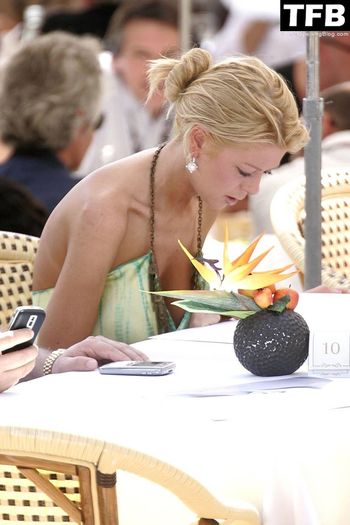 Tara Reid