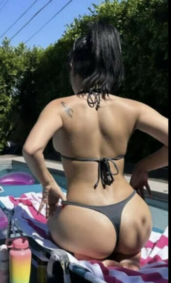 Tara Yummy