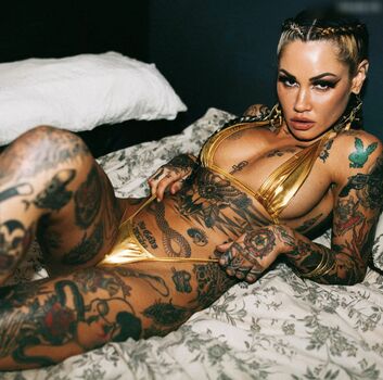 Tara Zep / cowbitchfromhell