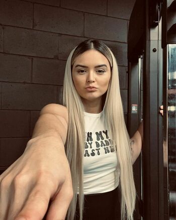 Tay Conti