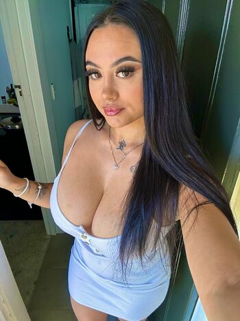 taylaraywhite