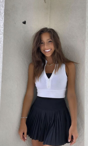 Taylor Alesia