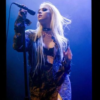 Taylor Momsen