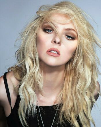 Taylor Momsen