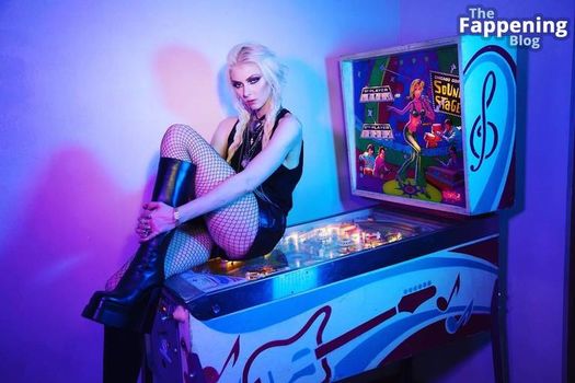 Taylor Momsen